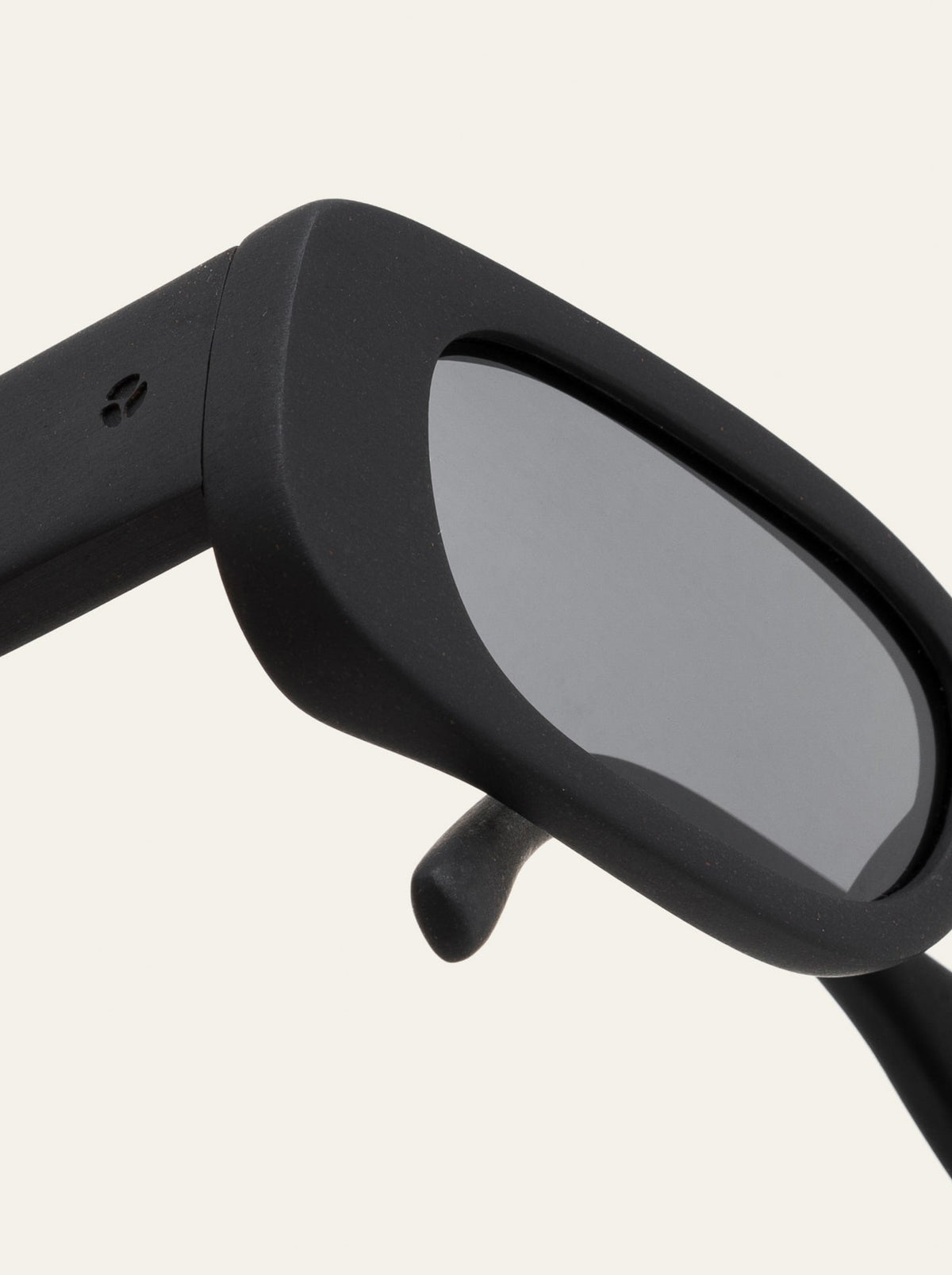 Sharp Focus Lenses